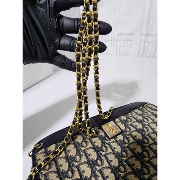 SOLDAuthentic Christian Dior Vintage Trotter Canvas Shoulder Bag Navy Blue/Beige - Picture 6 of 16